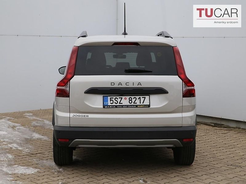 Dacia Jogger (2022) 1.0 Tce LPG - fotka 4 z 28