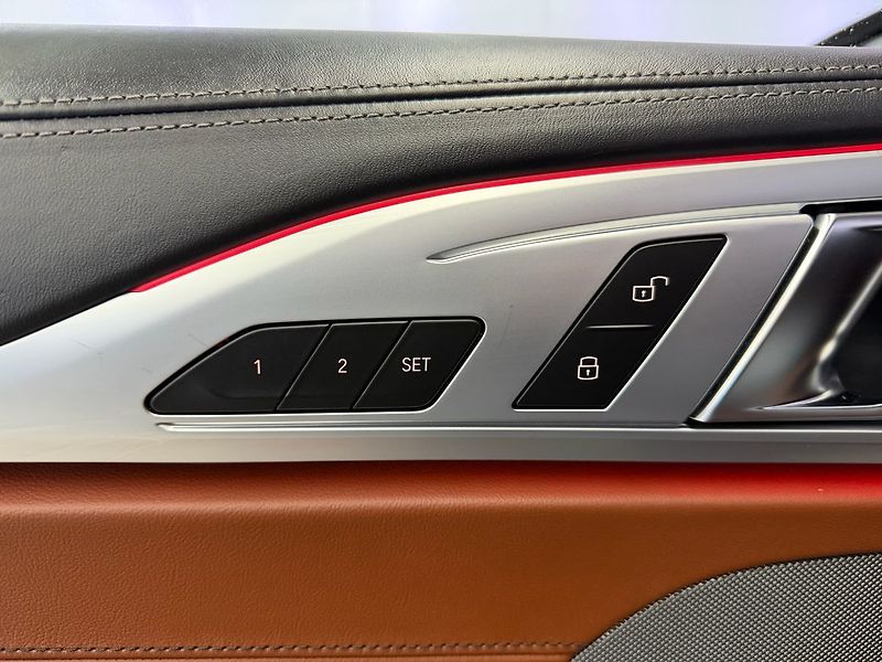 BMW Řada 8 M850i xDrive INDIVIDUAL LASER, - fotka 29 z 32