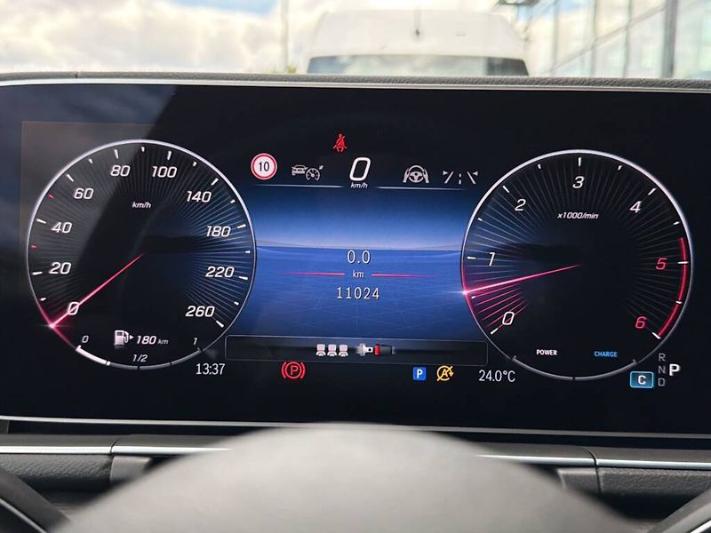 Mercedes-Benz GLE (2024) 450 d 4M kupé - fotka 16 z 29