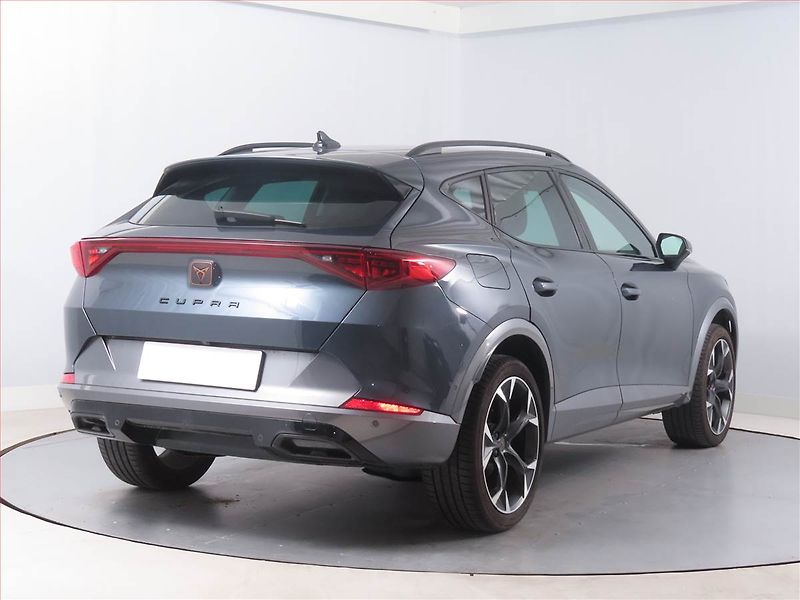 Cupra Formentor (2022) 2.0 TSI 4Drive - fotka 5 z 15