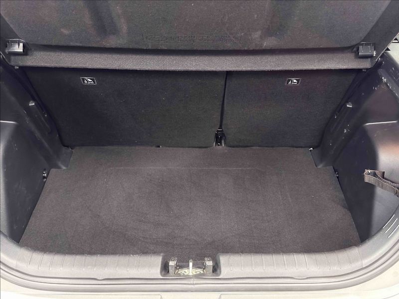 Hyundai i20 1,0 T-GDI COMFORT - fotka 10 z 16
