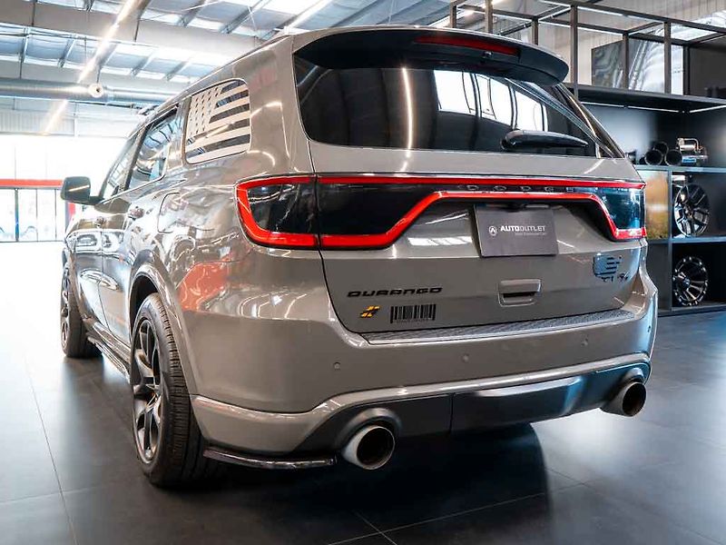Dodge Durango (2023) 5.7 R/T Hemi Orange Tow N Go - fotka 3 z 38