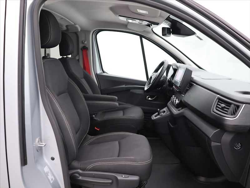Renault Trafic 2,0 dCi 125kW Automat CZ DPH - fotka 13 z 33