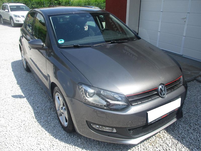 Volkswagen Polo 1.2 TSi - fotka 1 z 31