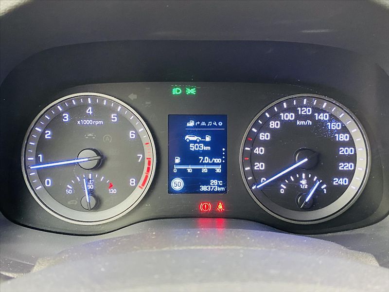 Hyundai Tucson 1,6 T-GDi 130kW 4x4 - fotka 11 z 24