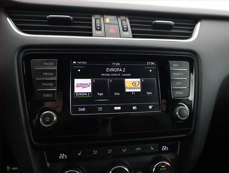 Škoda Octavia (2016) RS 2.0 TDI, Kůže, Navi - fotka 11 z 20
