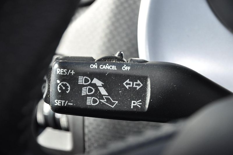 Seat Altea XL 1.4TSi 92kW STYLE - fotka 16 z 19