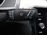 Volkswagen Passat 2,0 TDI 110kW Elegance DSG DPH - náhled 24
