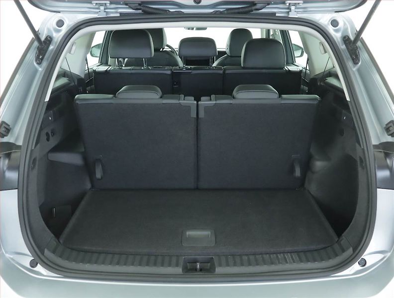 Volkswagen Tayron (2025) 1.5 eTSI - fotka 15 z 21