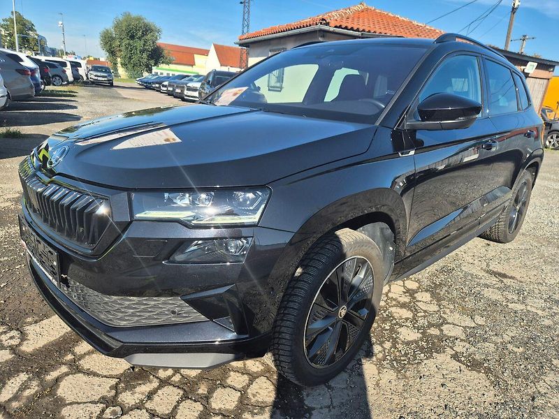 Škoda Karoq SportLine 2,0 TDI DSG 4x4 - fotka 1 z 34