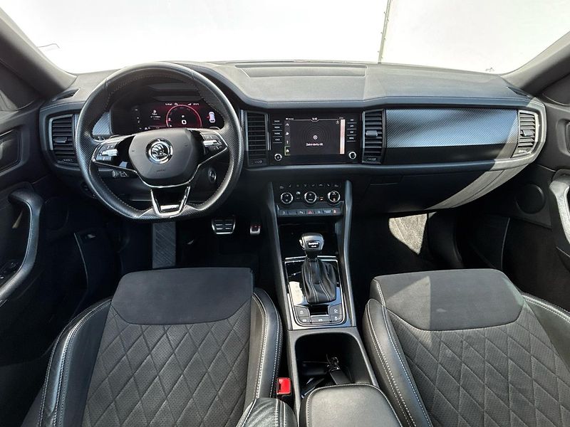 Škoda Kodiaq SPORTLINE DSG 4x4 - fotka 5 z 27