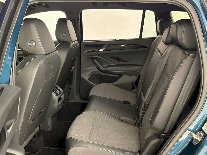 Volkswagen Tayron (2025) Life 1.5 TSI 110kW DSG - fotka 8 z 36
