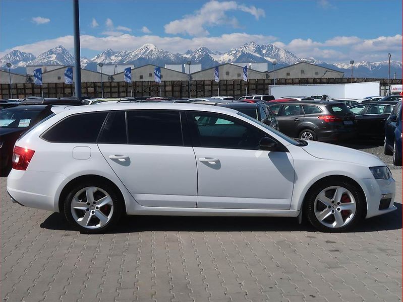 Škoda Octavia (2013) RS 2.0 TDI, Serv.kniha, Xenony - fotka 6 z 18
