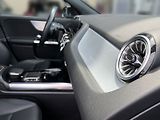 Mercedes-Benz GLA 250 4MATIC Urban Keyless LED - náhled 18