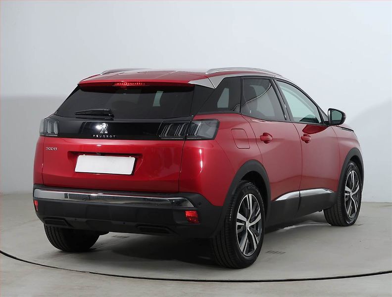 Peugeot 3008 (2021) 1.2 PureTech - fotka 5 z 23