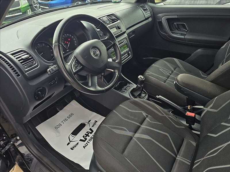Škoda Fabia II 1,2 TSi 63KW Fresch ALU - fotka 11 z 49