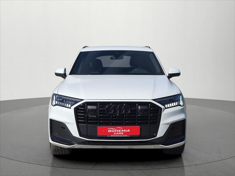 Audi Q7 3,0 50 TDI S-LINE ČR - fotka 2 z 33