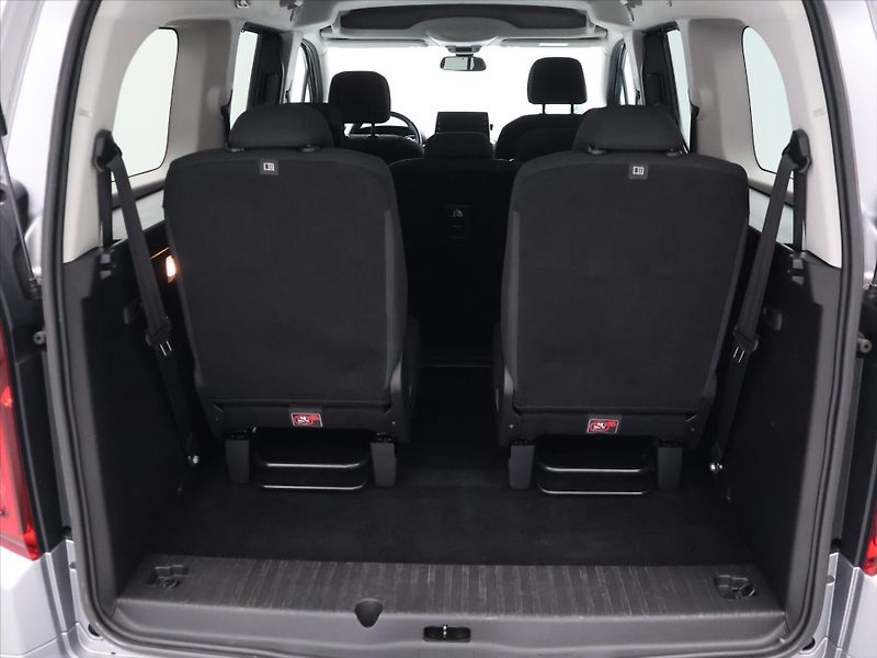 Toyota ProAce City Verso 1,2 T 130k Aut. L2 Family DPH - fotka 10 z 32