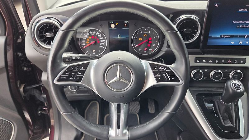 Mercedes-Benz Třídy T 180 d PROGRESSIVE - fotka 11 z 20