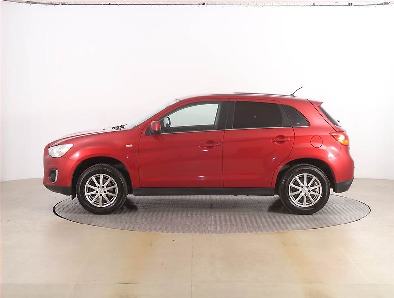 Mitsubishi ASX (2014) Invite 1.6 MIVEC, Serv.kniha - fotka 3 z 16