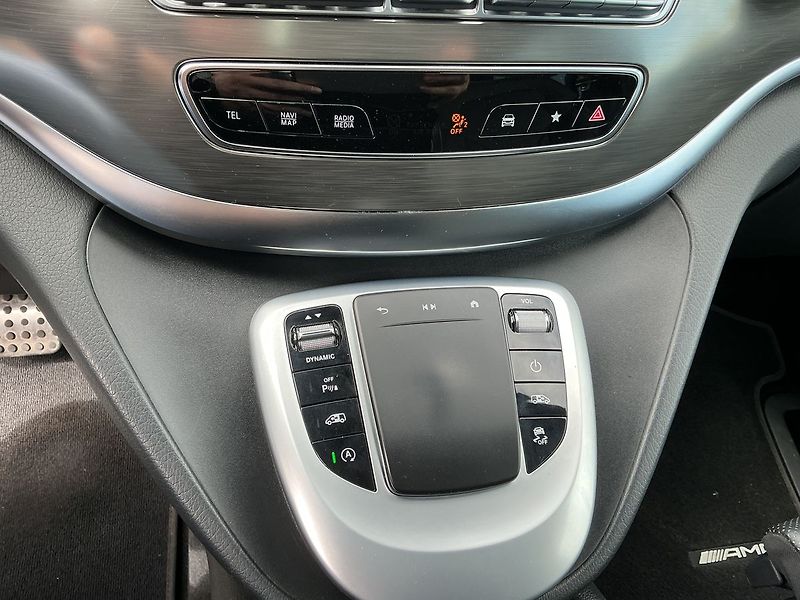 Mercedes-Benz Třídy V 300 d AMG 4MATIC - fotka 14 z 32
