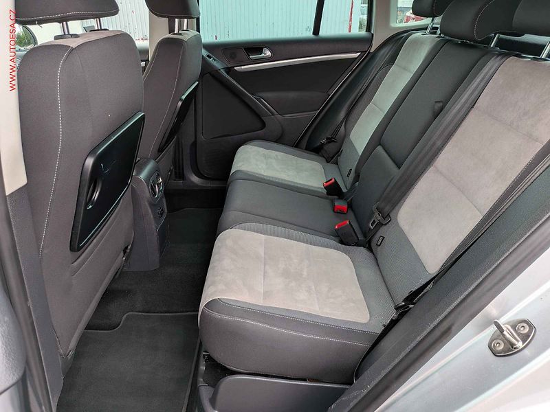 Volkswagen Tiguan (2012) 2.0TDi 4x4, DSG, navi, bixen - fotka 10 z 13