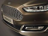 Ford Vignale Mondeo.