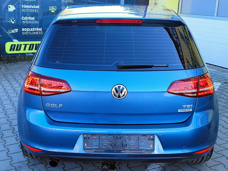 Volkswagen Golf CZ, VÝBAVA, SERV.KN.CEBIA      - fotka 18 z 74