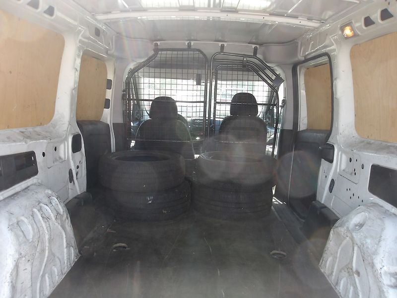 Fiat Dobló cargo 1,4i ČR 1.MAJ.! -21%DPH !!! - fotka 19 z 33