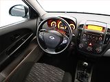 Kia Ceed (2009) 1.6 CRDi, nová STK, rezervace - náhled 7