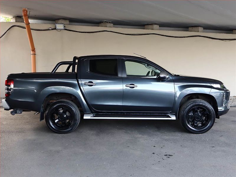 Mitsubishi L200 (2022) 2.2 DI-D - fotka 6 z 18