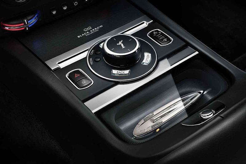 Rolls-Royce Wraith Black Arrow