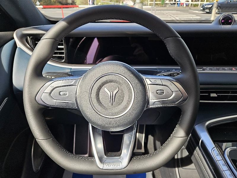 Dongfeng Voyah Free (2024) FREE BEV 4x4 - fotka 16 z 24