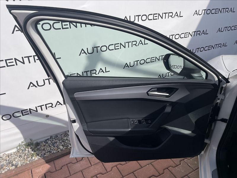 Seat Leon 2,0 TDi,FR,110kW,DSG,1.maj.,ČR - fotka 20 z 24