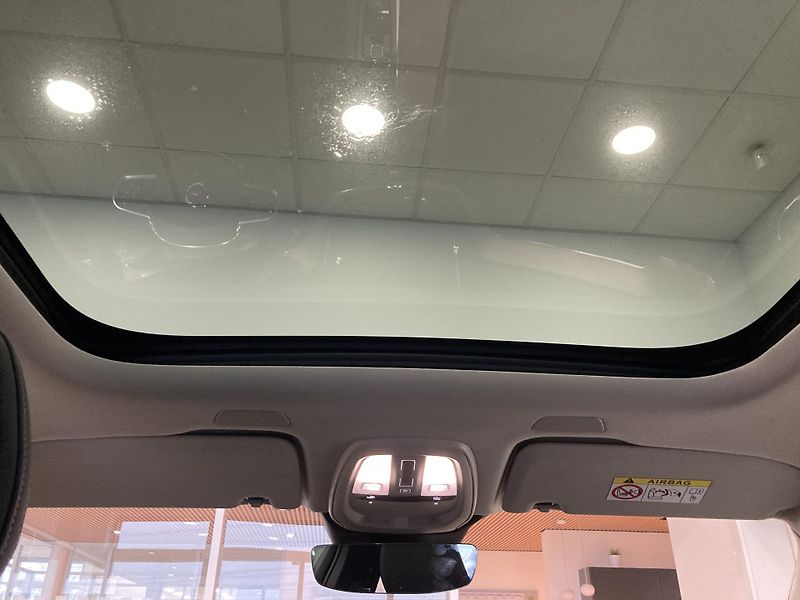 Volvo XC60 T6 eAWD Recharge Ultra Dark  - fotka 17 z 36
