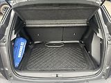 Peugeot 2008 1,2 PT  Allure EAT8 zár 6/28 - náhled 21