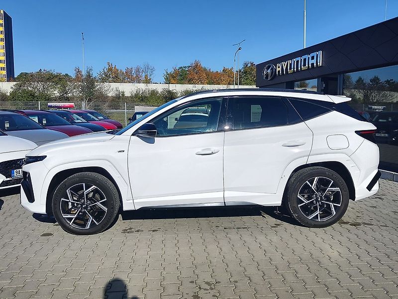 Hyundai Tucson 1.6 T-GDI/212kW N-Line PHEV AT - fotka 8 z 33