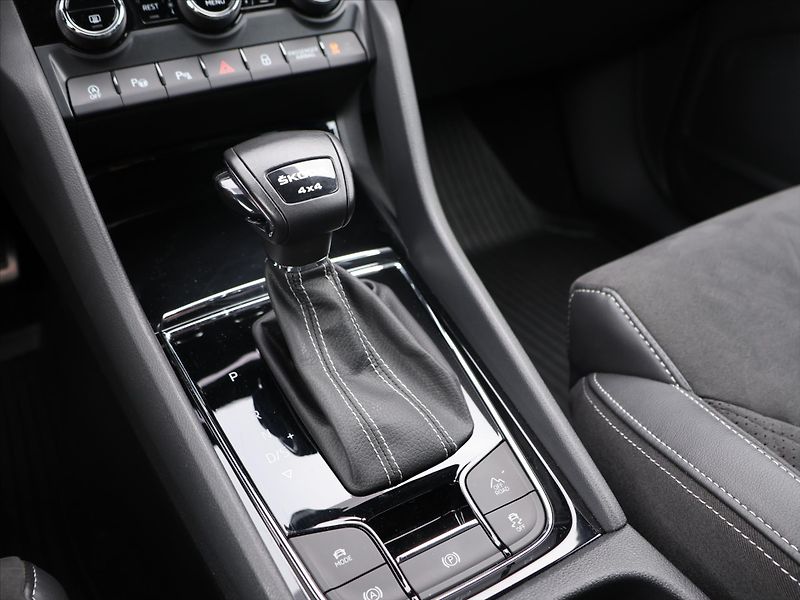 Škoda Kodiaq 2,0 TDI 147kW 4x4 CZ Sportline - fotka 22 z 30