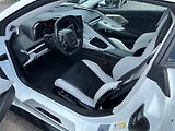 Chevrolet Corvette (2022) C8 Stingray 6.2 V8 354kW Targa - náhled 14