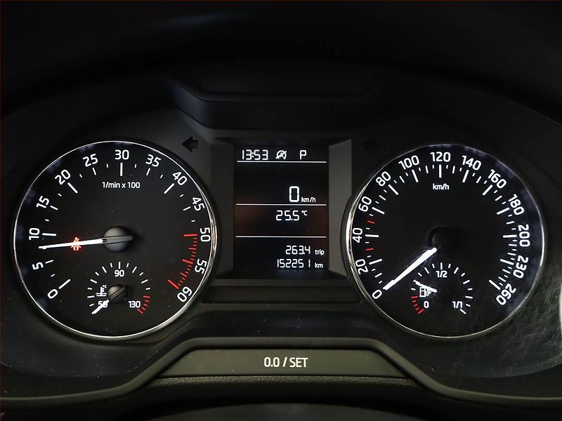 Škoda Octavia (2014) Ambition 1.6 TDI, Automat - fotka 9 z 15