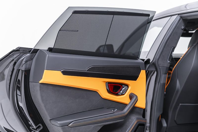 Lamborghini Urus - fotka 24 z 42