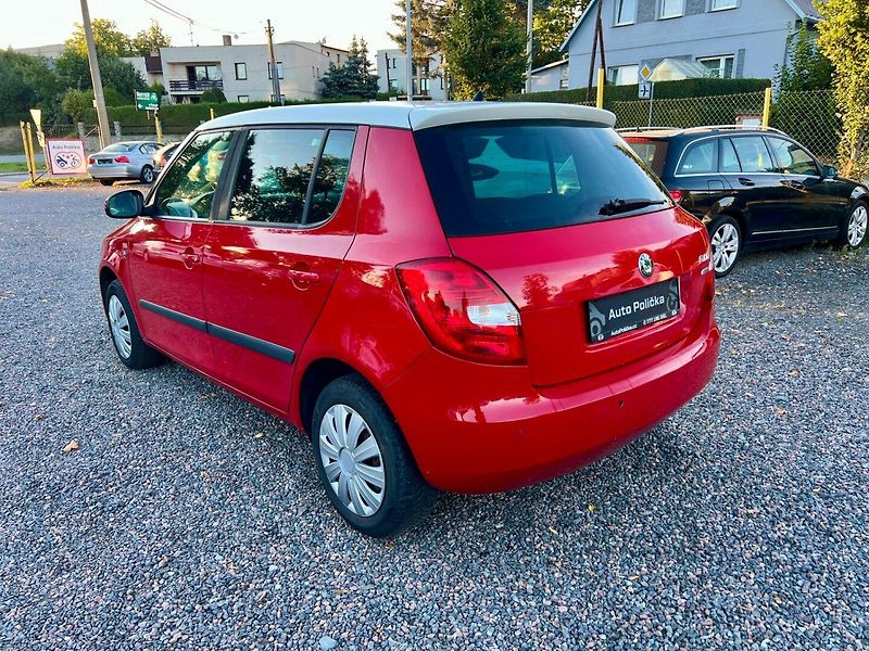 Škoda Fabia (2013) 1.2 TSI 63 kW - fotka 7 z 19