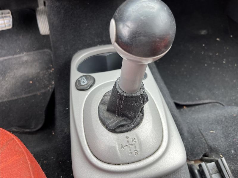 Smart Forfour 1,3 i AUTOMAT PANORAMA KLIMA - fotka 20 z 35