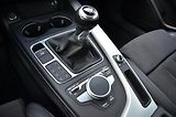 Audi A4 (2017) 2.0 TDi 110kW / NAVI / XENON - náhled 39