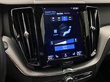 Volvo XC60 B5 AWD R-DESIGN AUT CZ - náhled 44