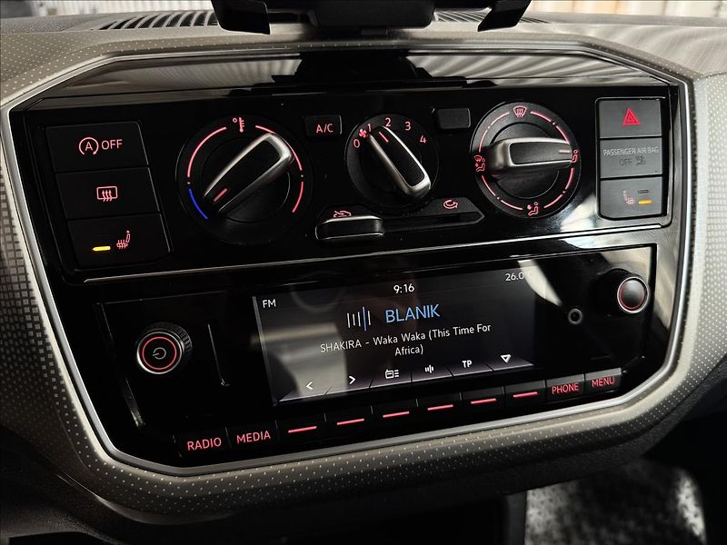 Volkswagen up! 1.0CNG HIGHLINE 2XALU 52KM! - fotka 20 z 37
