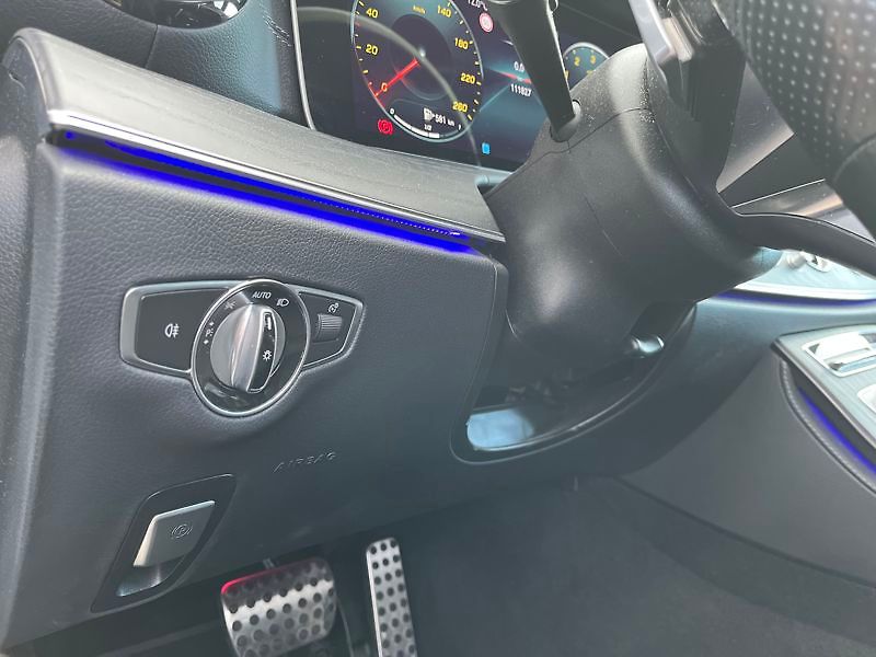 Mercedes-Benz Třídy E Třída E 300 de 4MATIC kombi AM - fotka 12 z 18