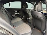 Mercedes-Benz Třídy E E 220 d 4MATIC - náhled 15