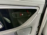 Mercedes-Benz GLC (2023) 300 e 4MATIC SUV - náhled 17