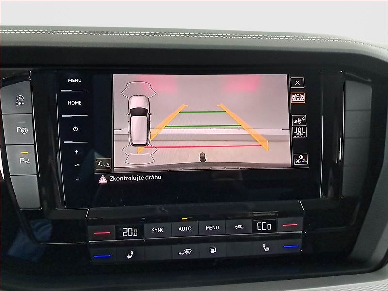 Volkswagen Touareg (2022) 3.0 TDI - fotka 18 z 22